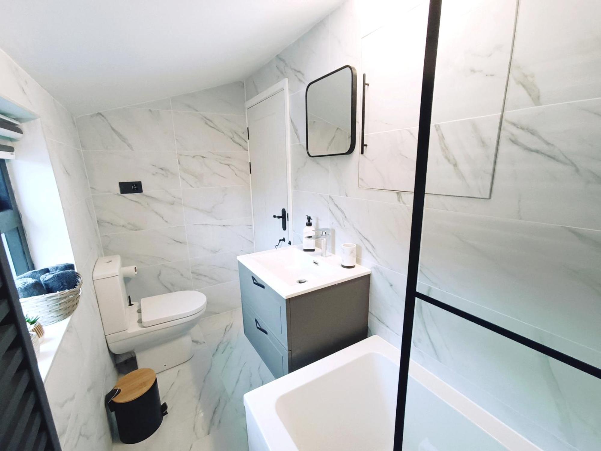 Stansted Airport Cottage Бішопс-Стортфорд Екстер'єр фото